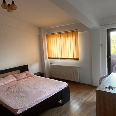 Location d’un appartement chaleureux de 2 pièces, 55 m², Faleza Nord, Constanța, Roumanie